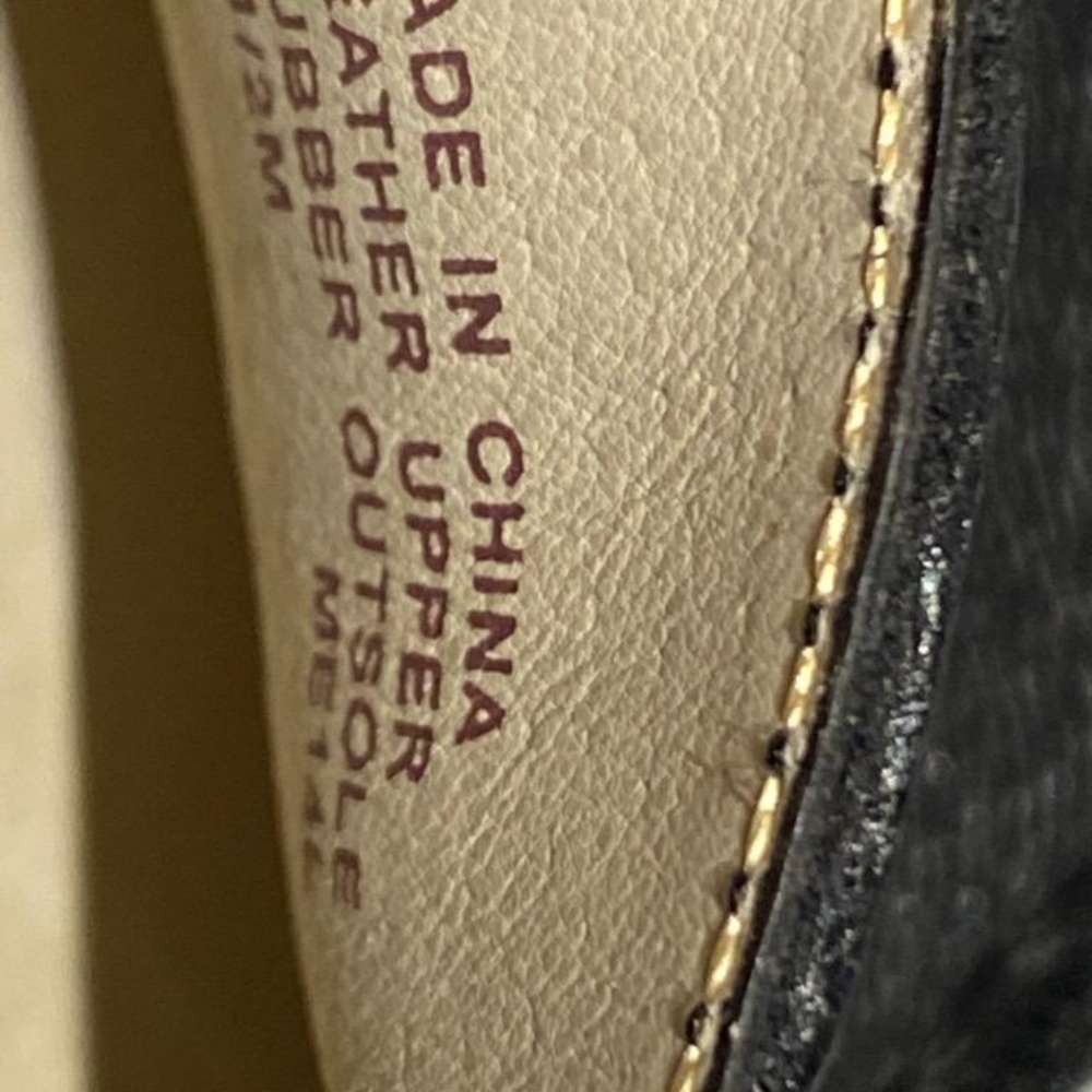 Michael Kors slip on flats NWOT - Picture 3 of 4